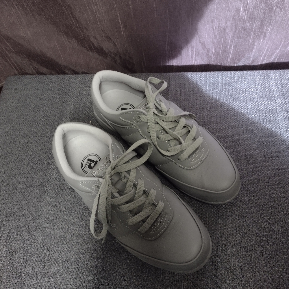 Propet Slip Resistant shoes